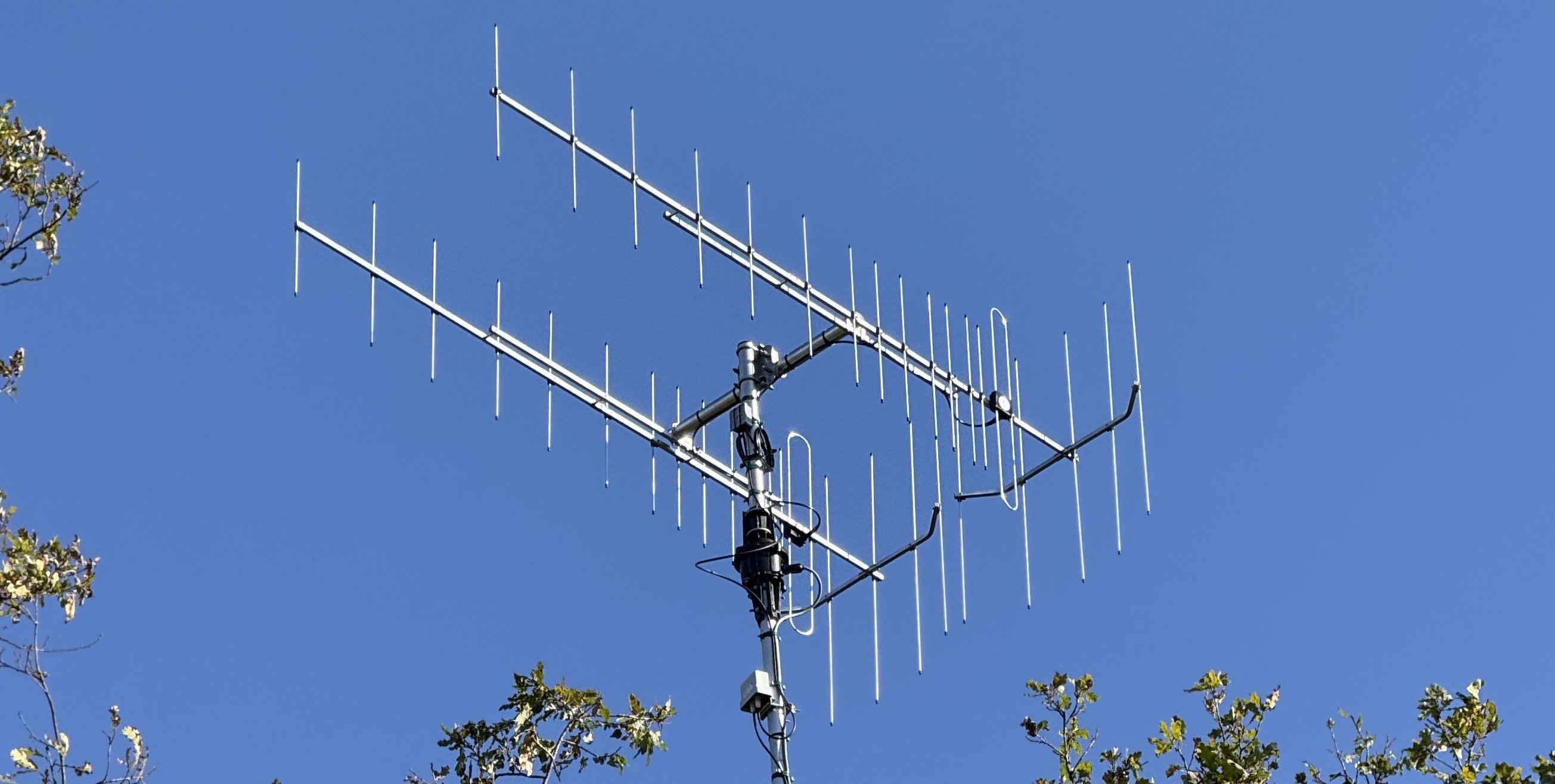 2 x XmuX 19Y DAB+ ExtrA in Germany
